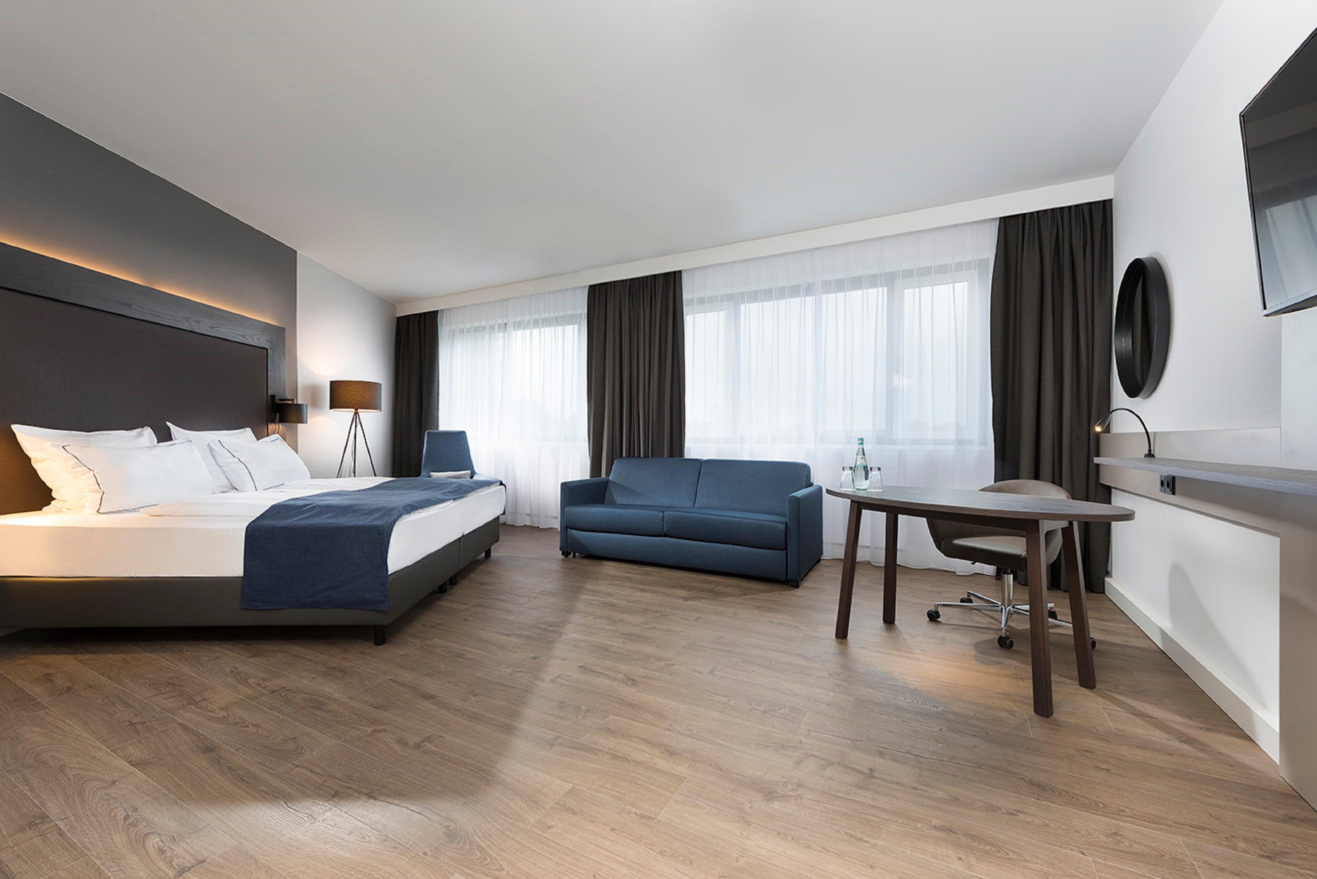 Отель City-west By Ihg