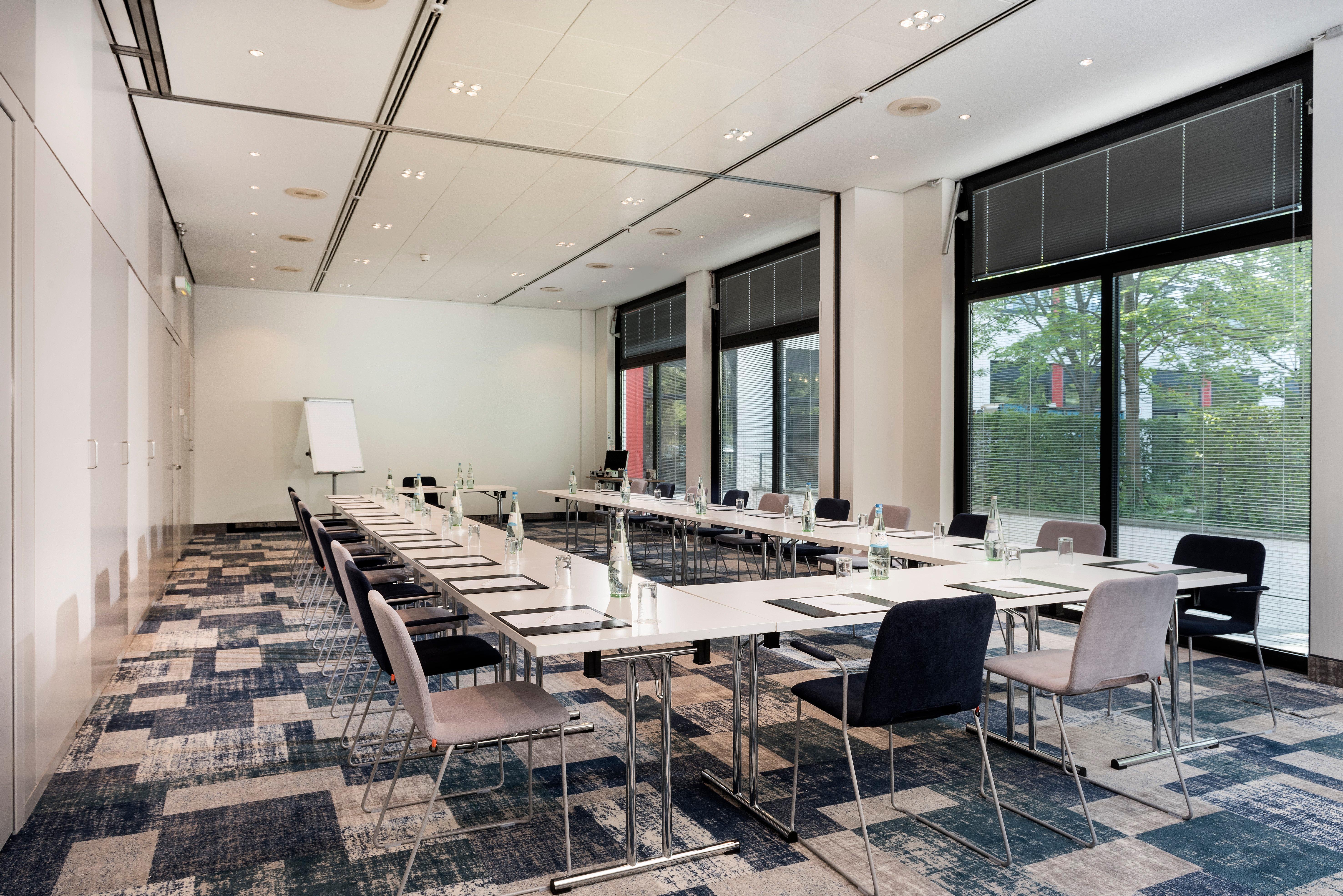 Hotel City-west By Ihg Berlijn