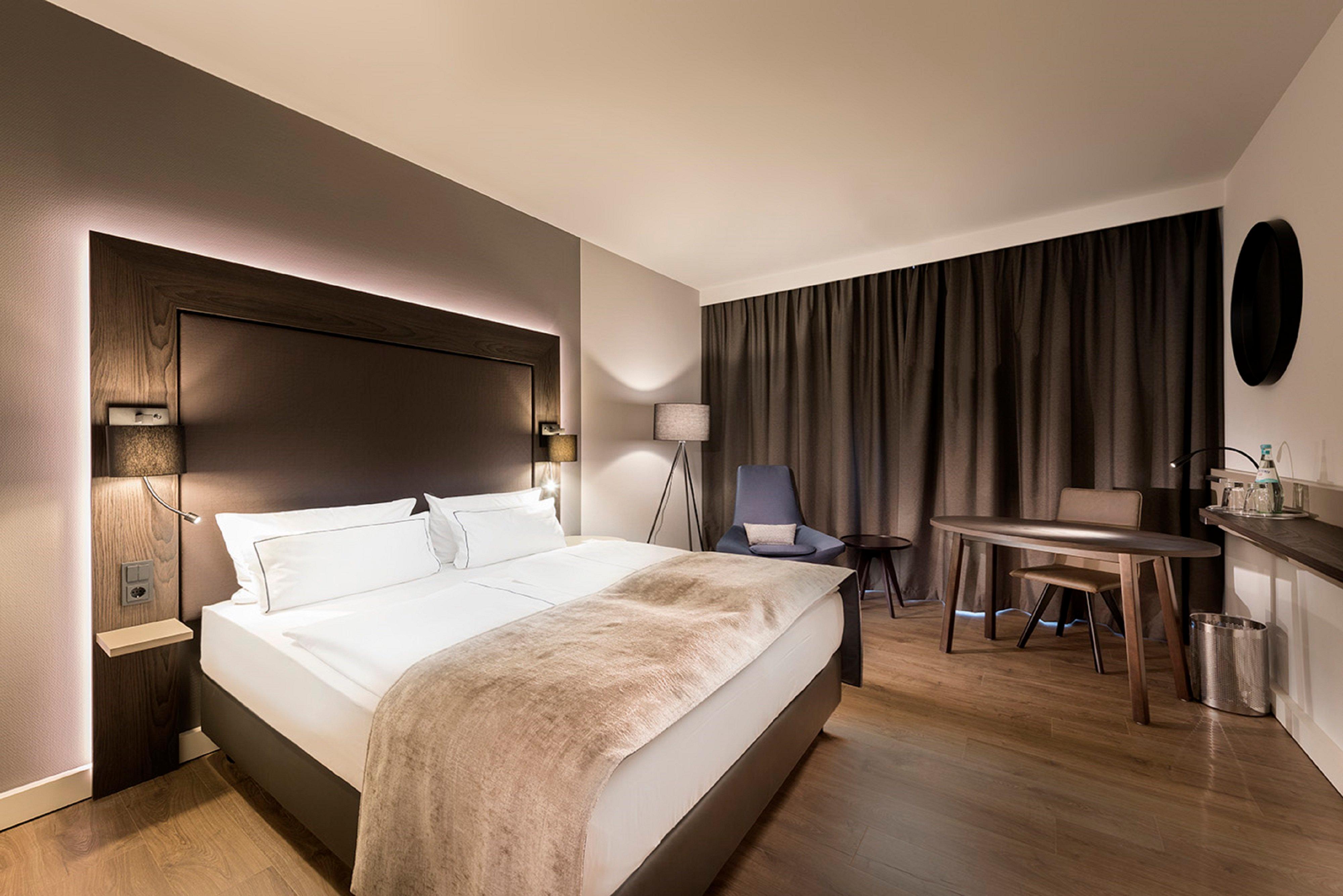 City-west By Ihg Отель