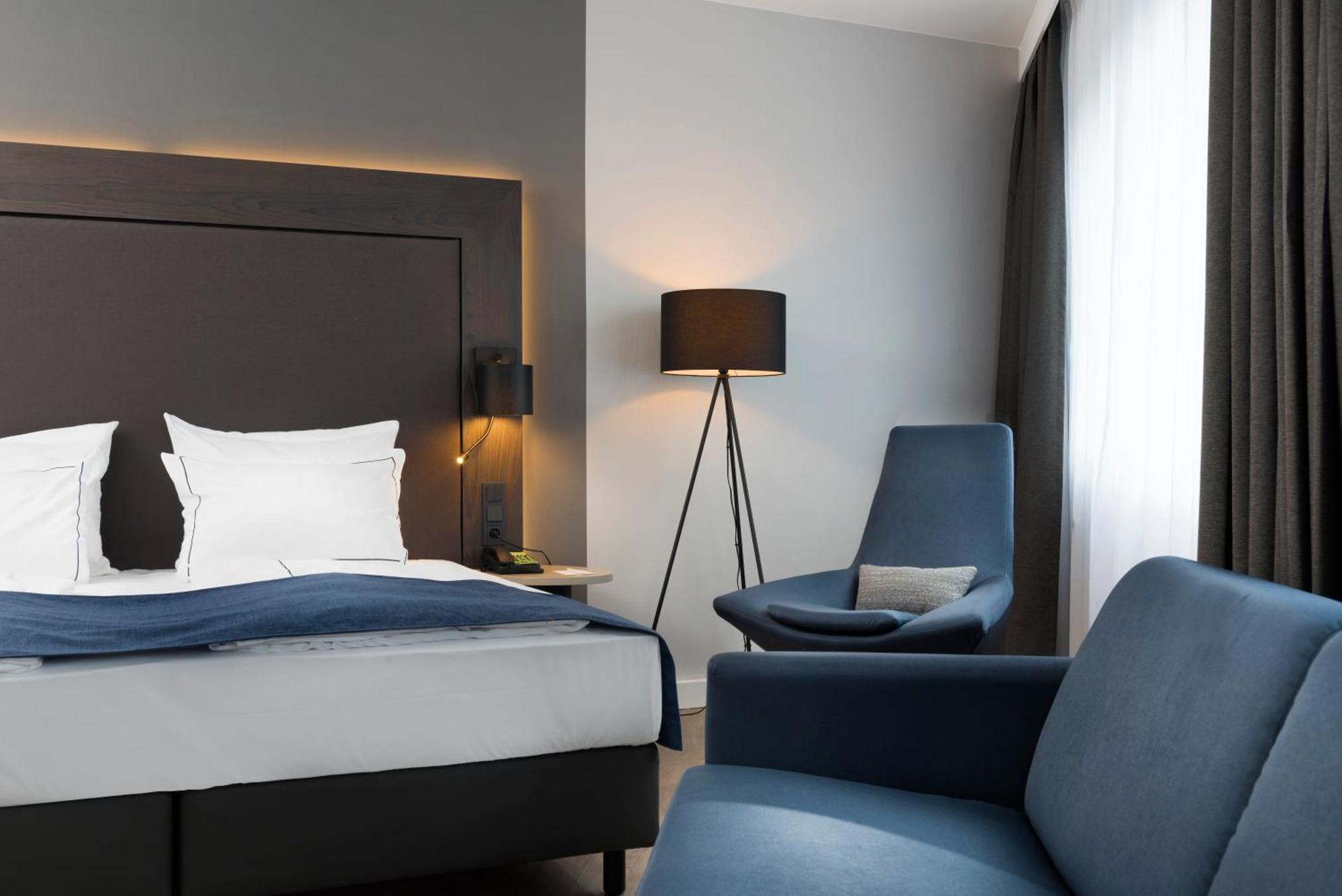 Отель City-west By Ihg 4*